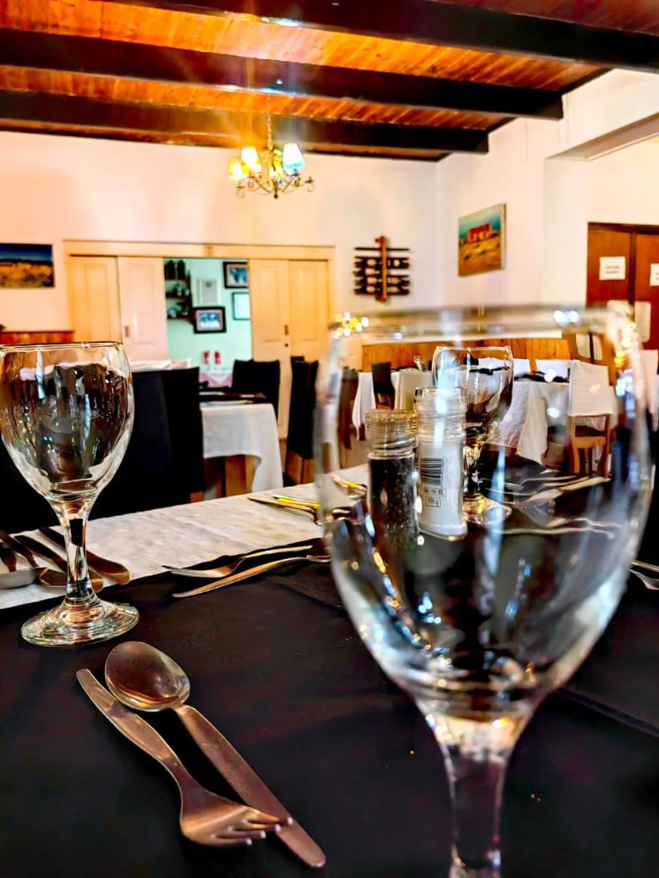 Albertinia Hotel エクステリア 写真
