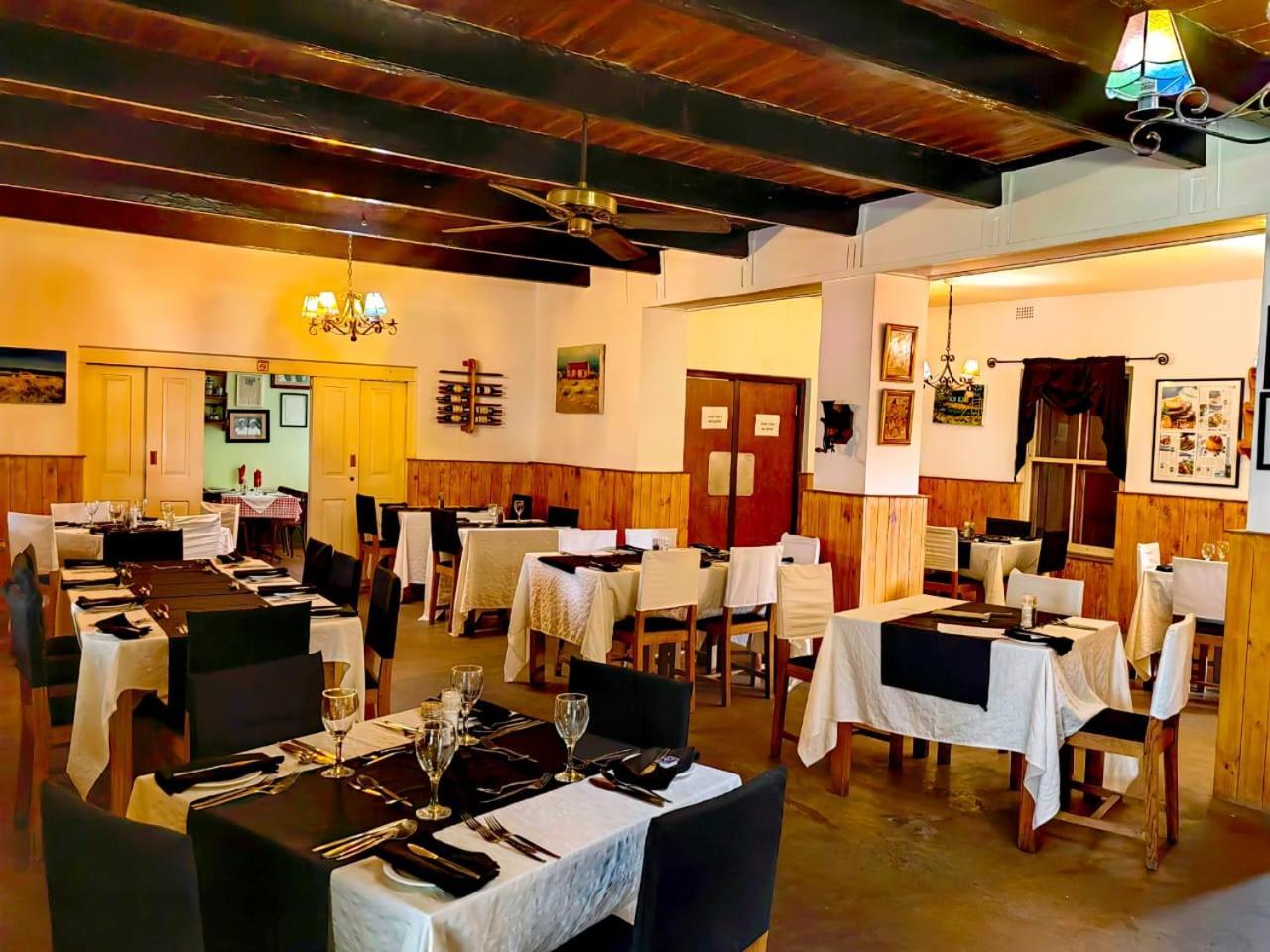 Albertinia Hotel エクステリア 写真